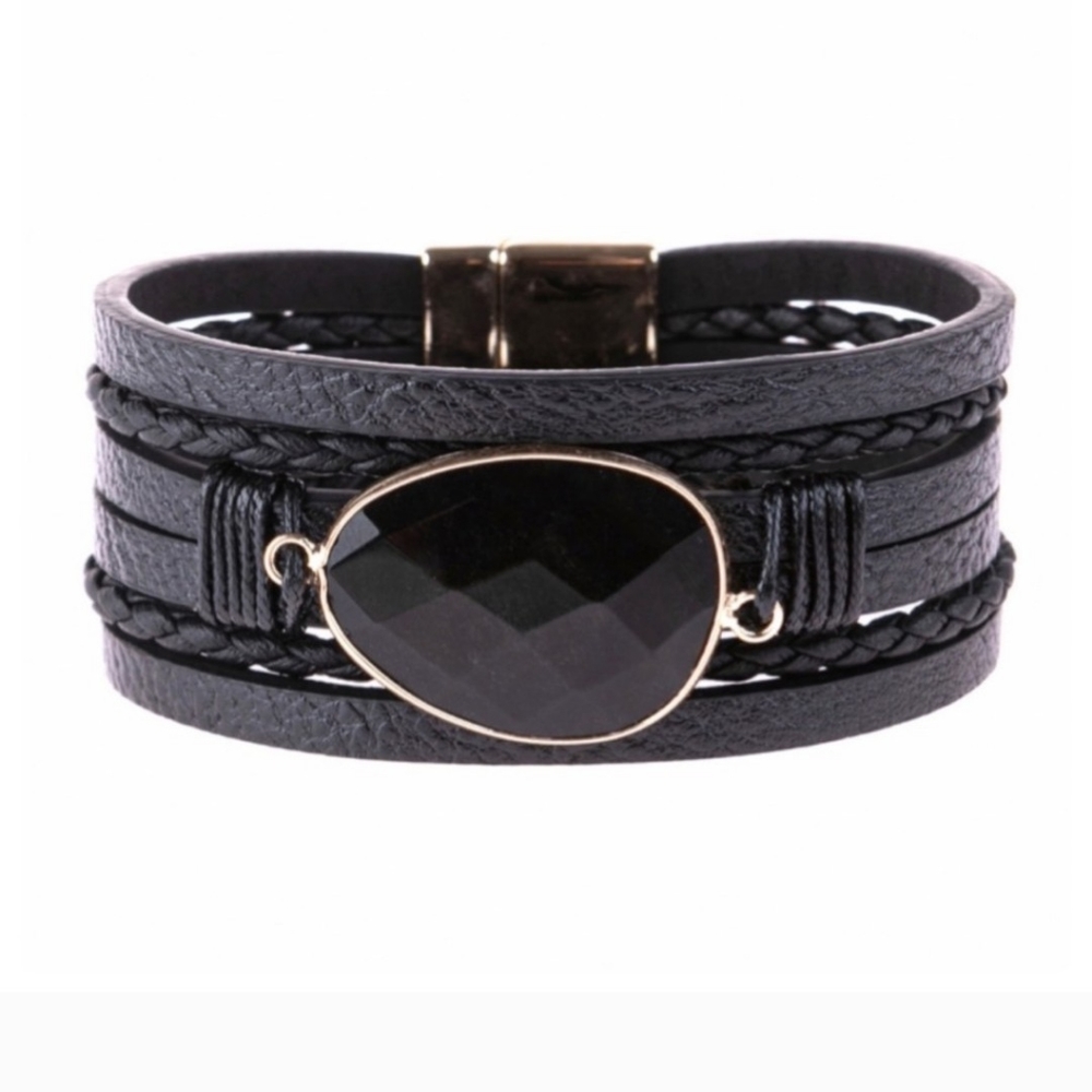 BLACK NATURAL STONE FAUX LEATHER MAGNETIC BRACELET.  NEW